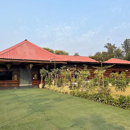 The Green Wood Palace I Farm House I Wedding I Party I 87Oo2O5865 Villa Gurgaon Eksteriør billede